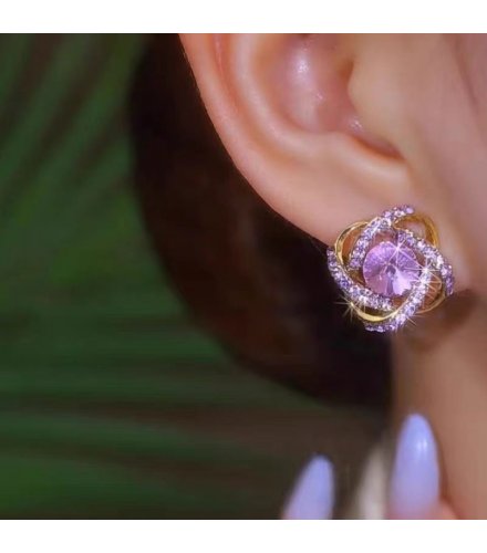 XE218 - Elegant Gemstone Stud Earrings